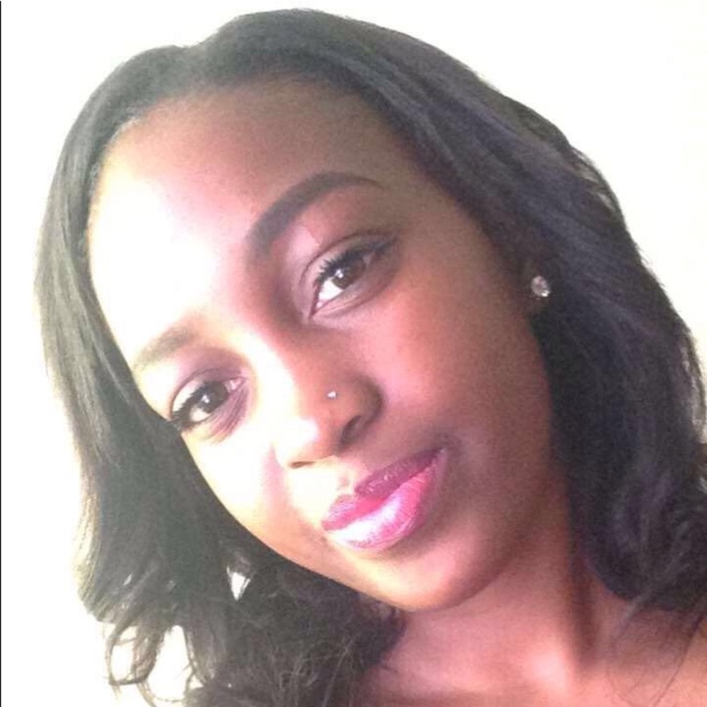 Meet your Posher, Shanique